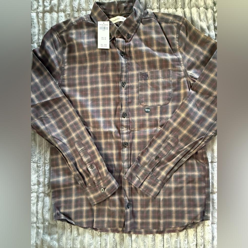 Boys Abercrombie & Fitch Plaid Shirt size 15/16 NWT